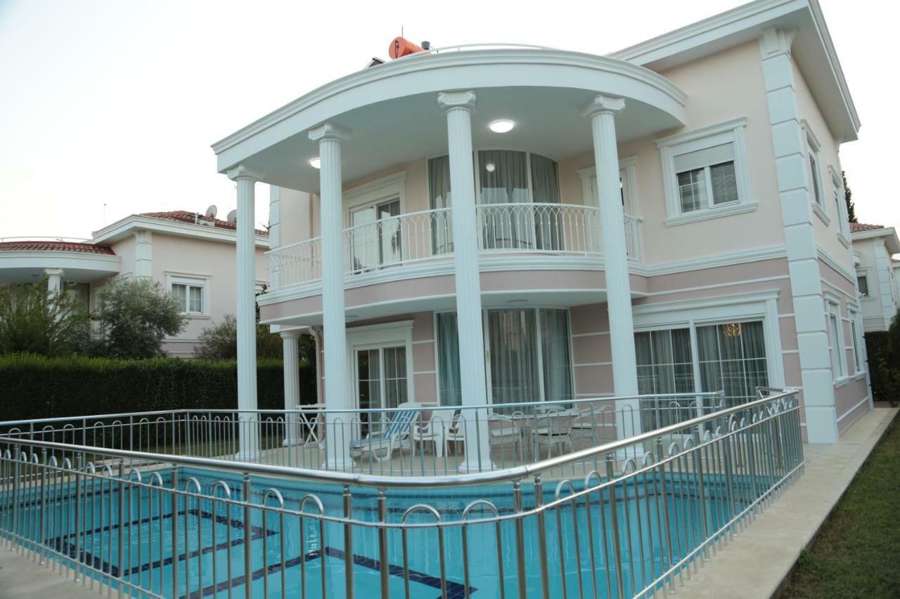Villa Aslam, Kadriye Mahallesi 236 Sokak No: 1-4 Tolerance Golf Sitesi C-1 Blok, Serik, Antalya Belek Dış mekan fotoğraf
