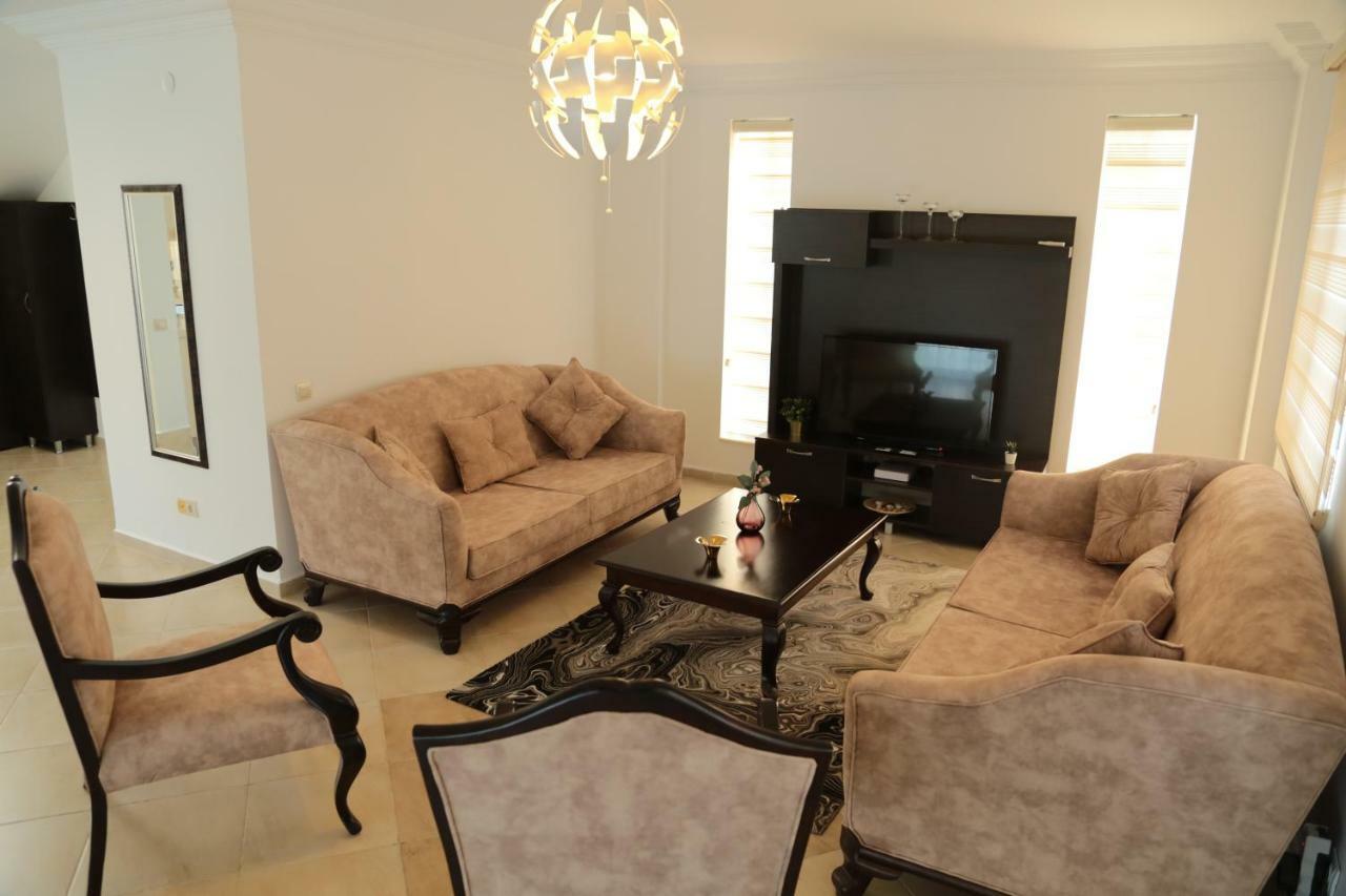 Villa Aslam, Kadriye Mahallesi 236 Sokak No: 1-4 Tolerance Golf Sitesi C-1 Blok, Serik, Antalya Belek Dış mekan fotoğraf